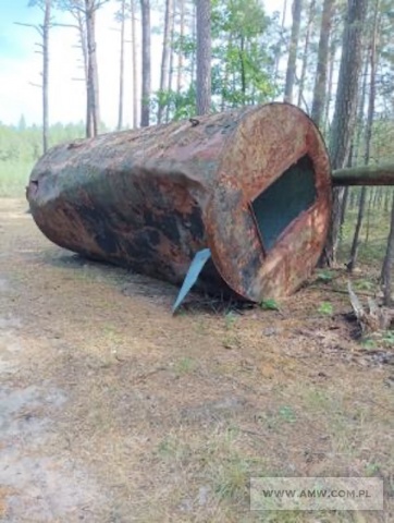 Złom żelaza i stali (w tym: drut kolczasty z ogrodzenia, ogrodzenie z siatki, schron stalowy dł.5,3 m szer.2,5 m oraz inne elementy infrastruktury) (kod odpadu 17 04 05) 